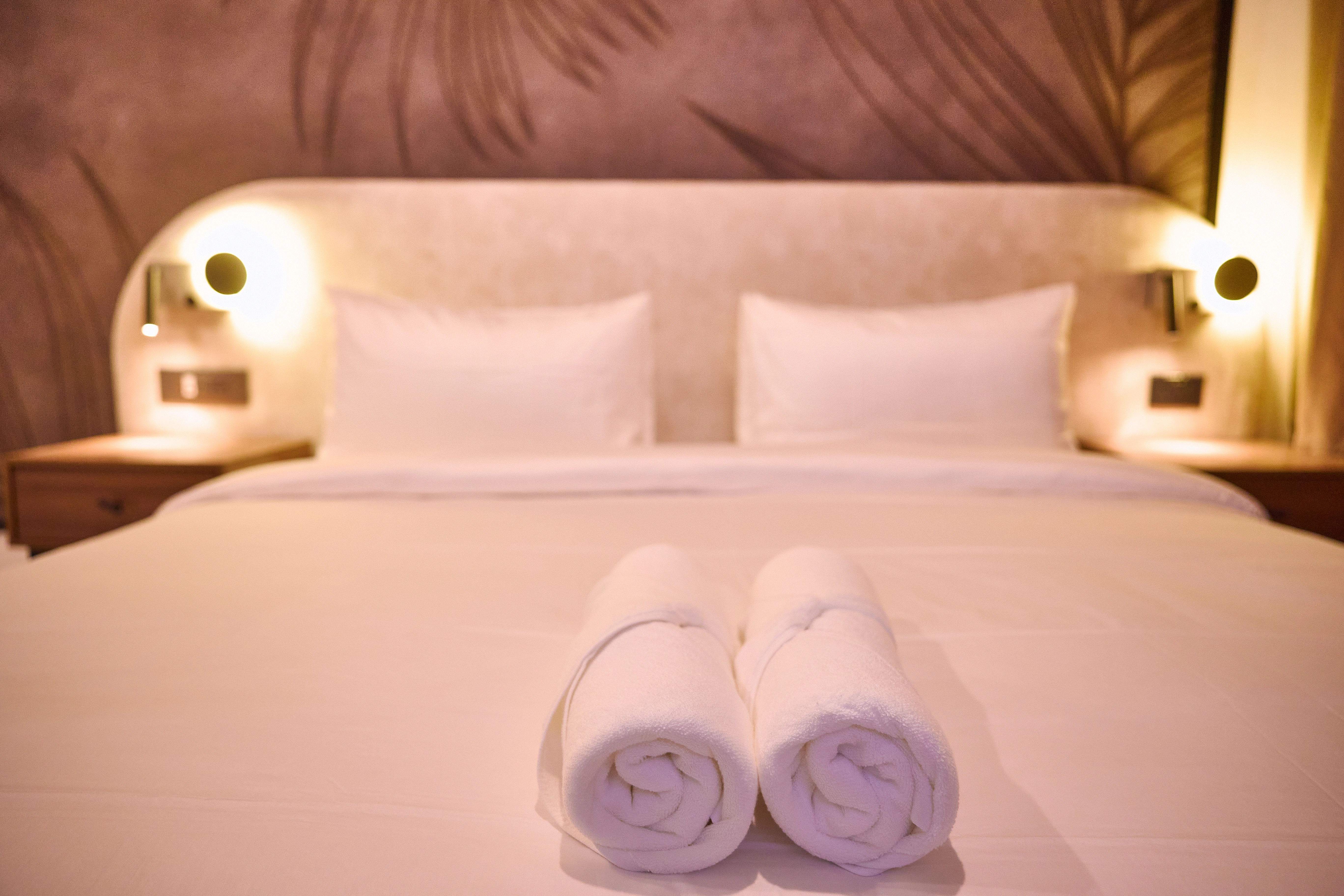 Suite Bed View Side